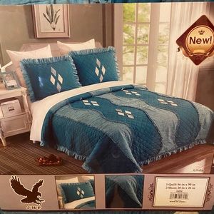 "Quilt and pillow sham